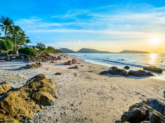 Elegant Phuket & Bangkok & Pattaya Turu Emirates Hava Yolları İle 6 Gece (Ekstra Turlar Dahil) (HKT-BKK)