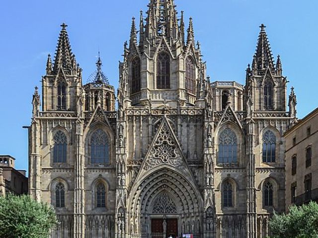 Elegant Madrid & Valencia & Barcelona Turu Pegasus Hava Yolları İle 4 Gece (Ekstra Turlar Dahil) (MAD-BCN)