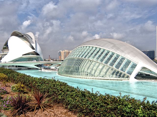 Elegant Madrid & Valencia & Barcelona Turu Pegasus Hava Yolları İle 4 Gece (Ekstra Turlar Dahil) (MAD-BCN)