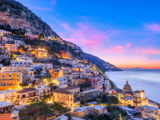 Kurban Bayramı Özel Elegant Napoli & Amalfi Kıyıları Turu Türk Hava Yolları İle 4 Gece (Ekstra Turlar Dahil) (NAP-NAP)