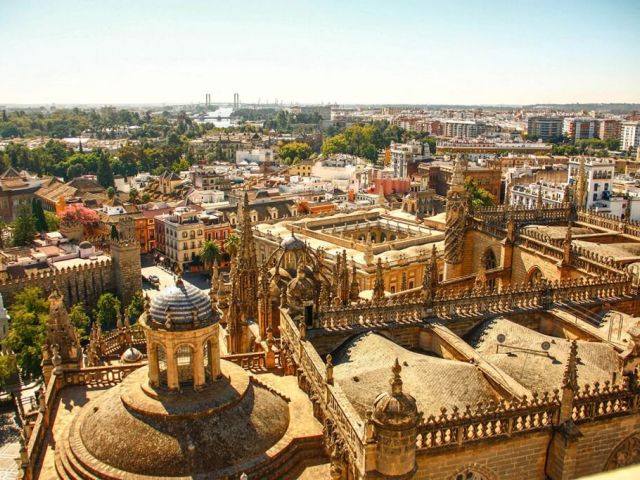 Büyük İspanya &  Endülüs Turu Türk Hava Yolları ile 7 Gece