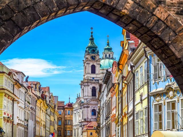 Prag & Viyana Turu Türk Hava Yolları ile 4 Gece