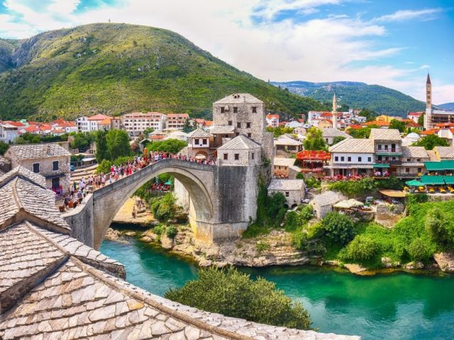Mostar & Budva & Saraybosna Turu Pegasus Hava Yolları ile 4 Gece