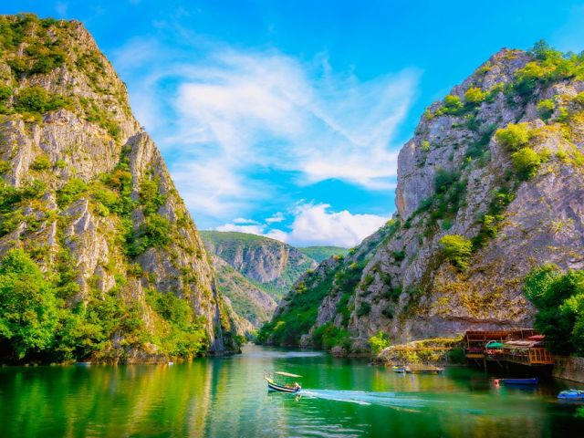 Elegant Balkanlarda 6 Ülke Turu Ajet Hava Yolları İle 7 Gece (Akşam Yemekleri ve Ekstra Turlar Dahil) (PRN-PRN)