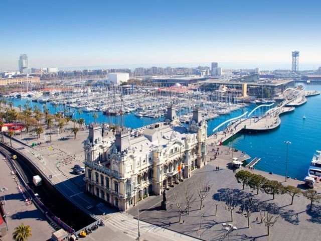 İzmir Çıkışlı Maxi İspanya & Endülüs Turu Sun Express Hava Yolları İle 7 Gece (BCN-MAD)