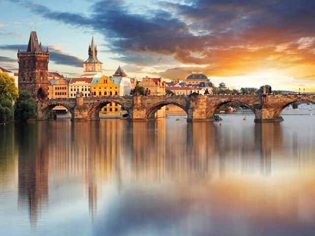 Prag Turu Pegasus Hava Yolları ile 3 Gece