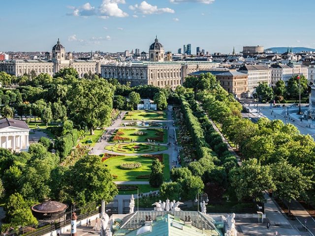 Viyana Turu Pegasus Hava Yolları ile 3 Gece