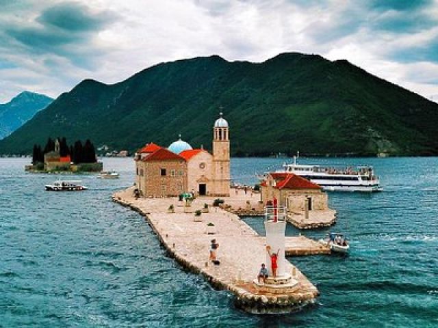 Vizesiz Budva Rüyası Turu Türk Hava Yolları İle 3 Gece 4 Gün (TIV-TIV)