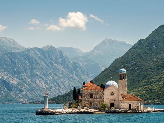 Vizesiz Budva Turu Türk Hava Yolları İle 3 Gece 4 Gün (TGD-TGD)