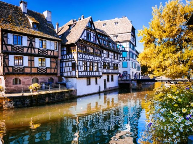 Elegant Benelüx & Paris & Alsace Turu Pegasus Hava Yolları İle 7 Gece (Ekstra Turlar Dahil) (AMS-BSL)