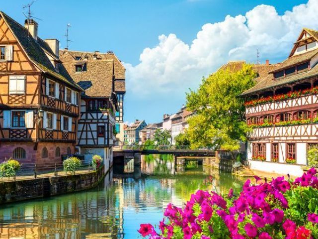 Elegant Benelüx & Paris & Alsace Turu Ajet Hava Yolları İle 7 Gece (Ekstra Turlar Dahil) (CGN-BSL)