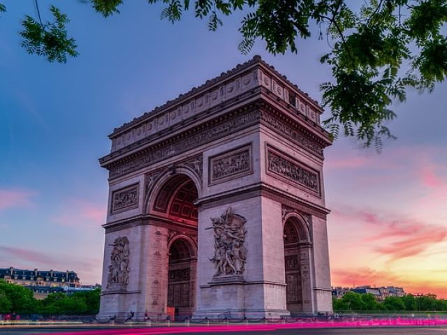 Elegant Benelüx & Paris & Alsace Turu Ajet Hava Yolları İle 7 Gece (Ekstra Turlar Dahil) (BSL-CGN)