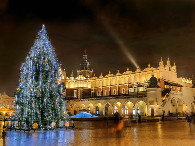 Noel Pazarları Özel Flex Varşova & Krakow Turu Türk Hava Yolları İle 3 Gece (WAW-KRK)