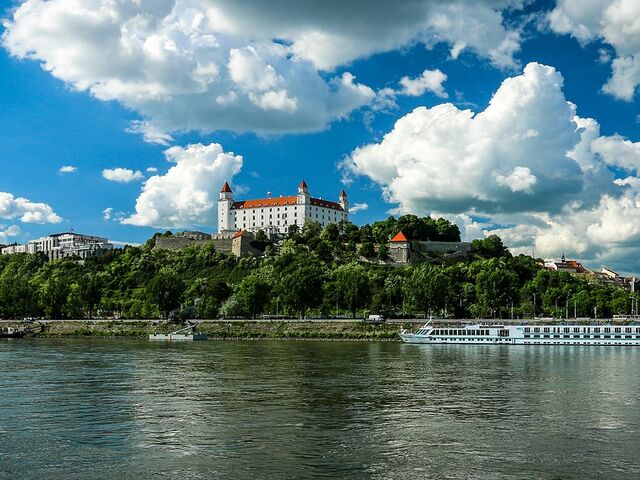 Süper Promosyon Avusturya Göller ve Pandorf Outlet Turu Pegasus Hava Yolları ile 3 Gece